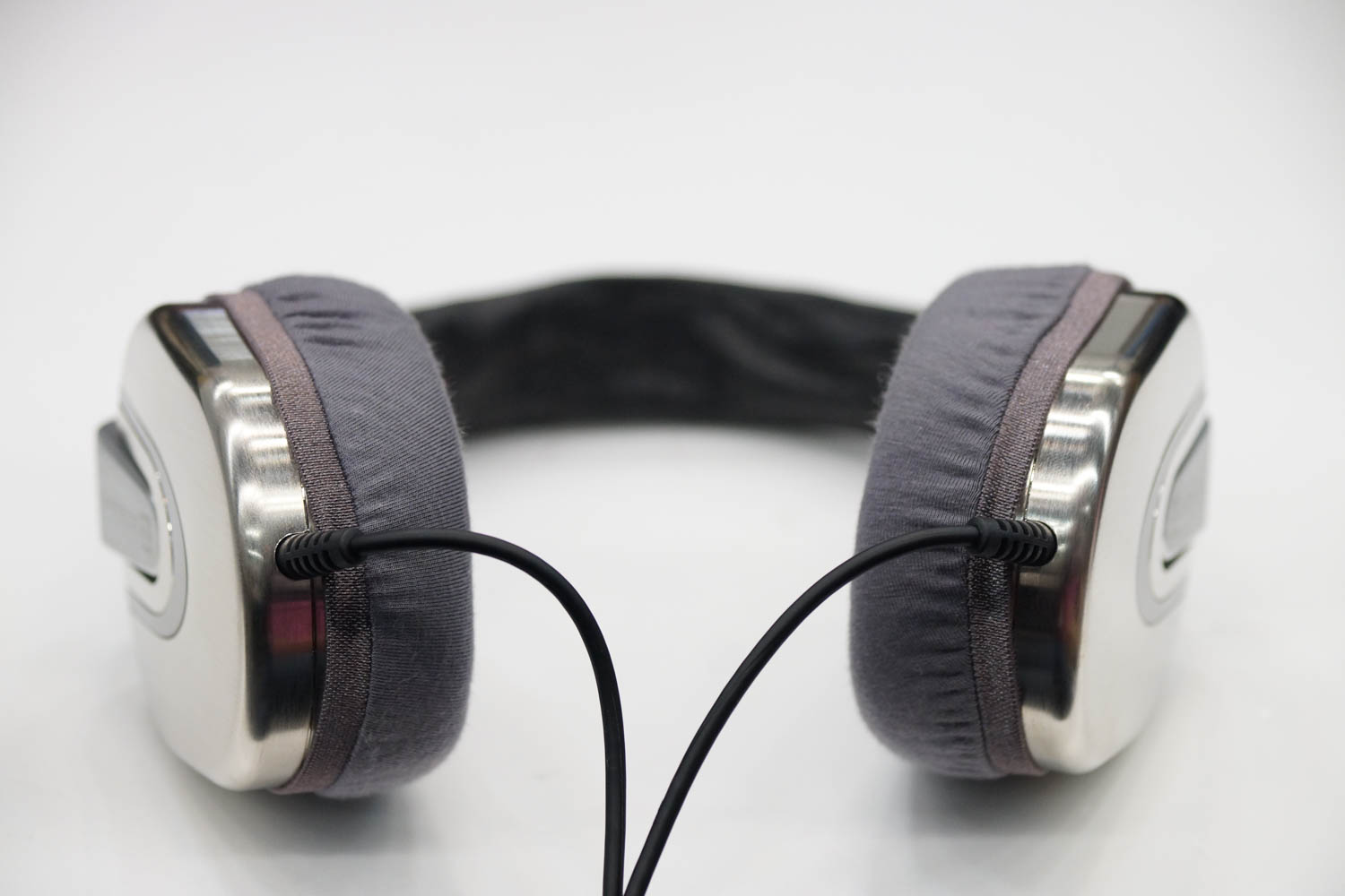 ULTRASONE Edition8 Palladiumのイヤーパッド与mimimamo兼容 
