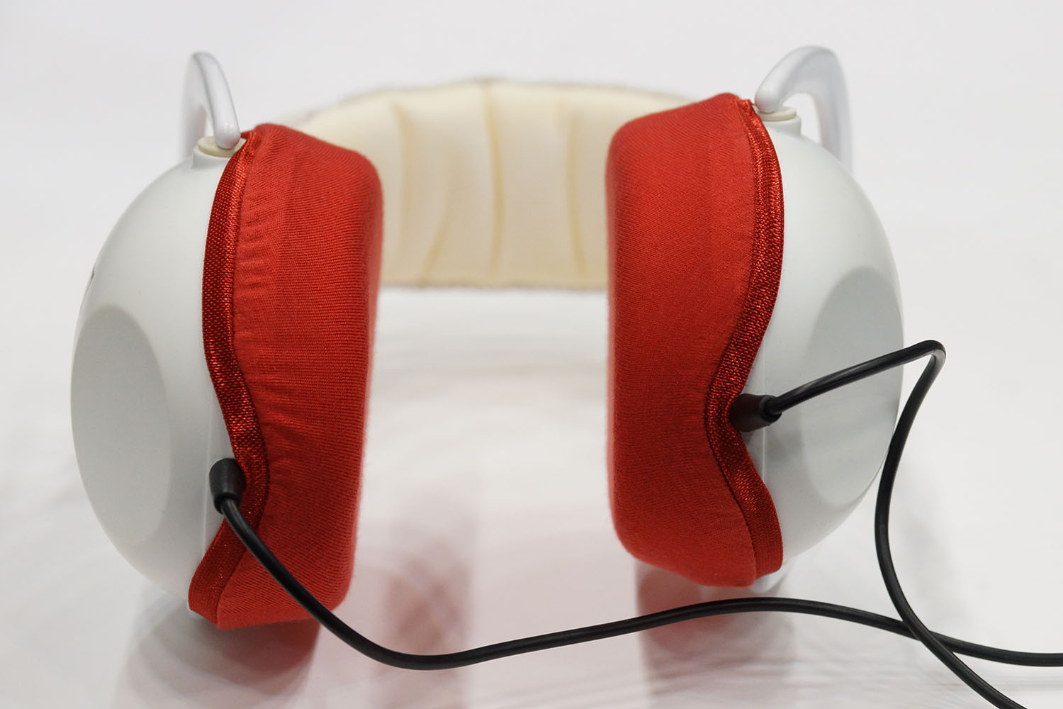 Direct Sound One42 DJ Headphonesのイヤーパッド与mimimamo兼容 
