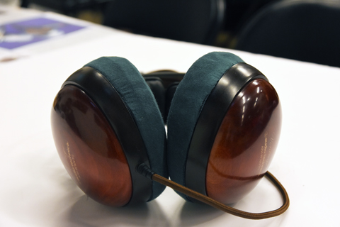 audio-technica ATH-W10VTG ear pads compatible with mimimamo