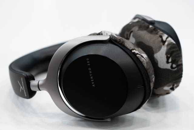 Actual fit test photo 13 of mimimamo Size L Super Stretch Headphone Covers on beyerdynamic AVENTHO 300