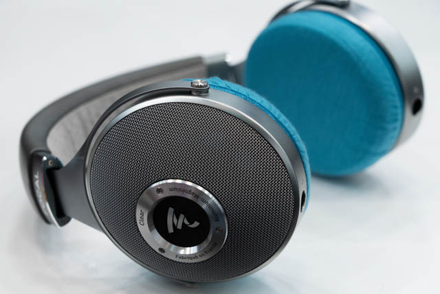 Actual fit test photo 13 of mimimamo Size L Super Stretch Headphone Covers on FOCAL CLEAR