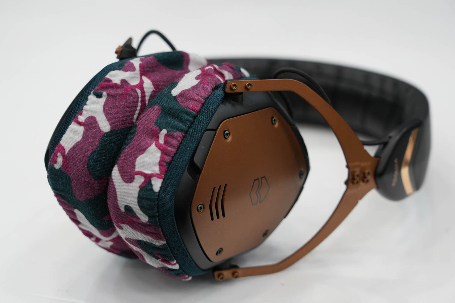 V-moda Crossfade 3 Wireless ear pads compatible with mimimamo