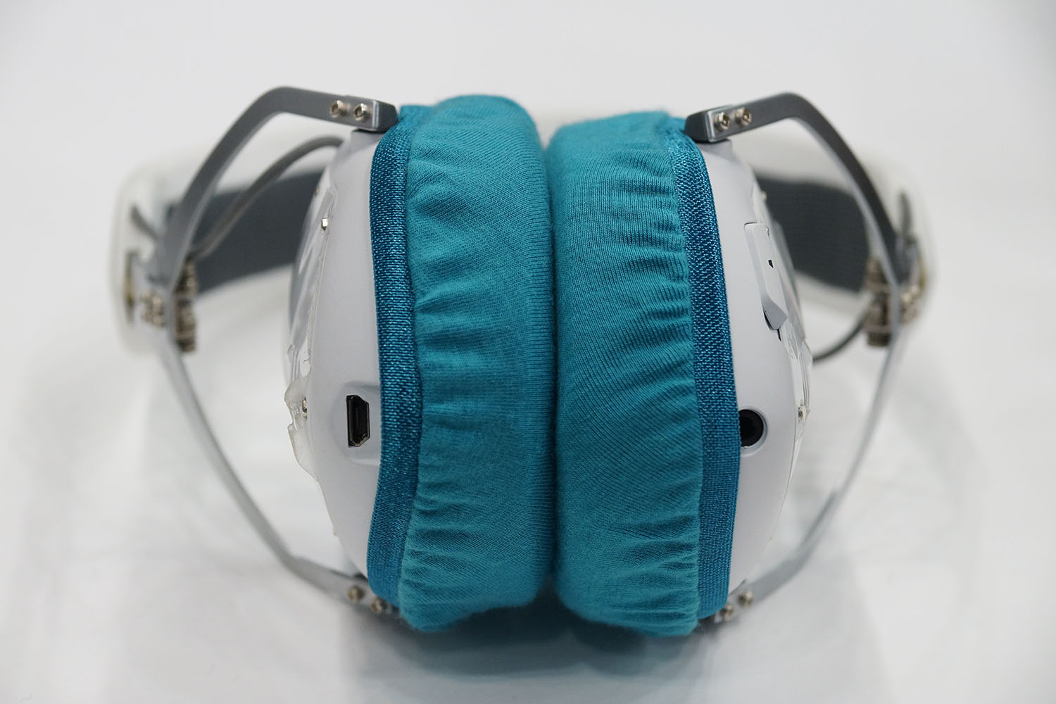 V-MODA CROSSFADE II WIRELESS earpad repair protection: Super Stretch Headphone Cover mimimamo