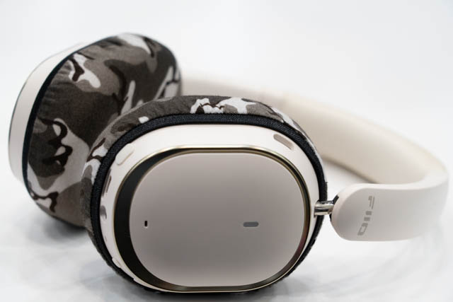 Actual fit test photo 5 of mimimamo Size L Super Stretch Headphone Covers on FiiO EH13