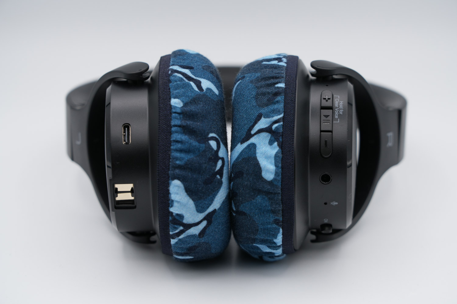Actual fit test photo 1 of mimimamo Size L Super Stretch Headphone Covers on Avantree Ensemble