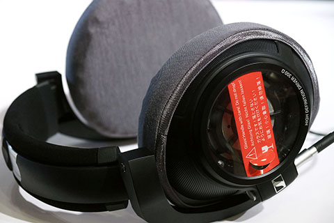 SENNHEISER HD820 ear pads compatible with mimimamo