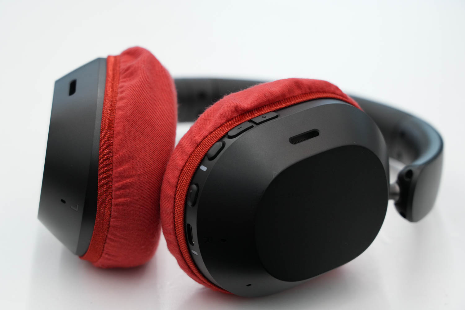 MEE audio MATRIX CINEMA 3D ear pads compatible with mimimamo