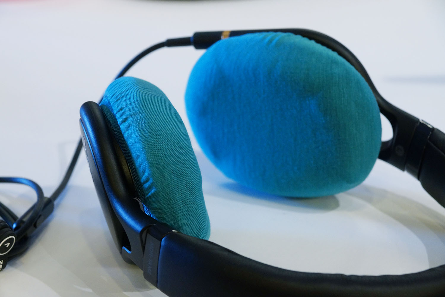 SONY MDR-1AM2 earpad repair and protection: Super Stretch