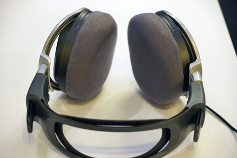 Sony MDR-XD200 ear pads compatible with mimimamo