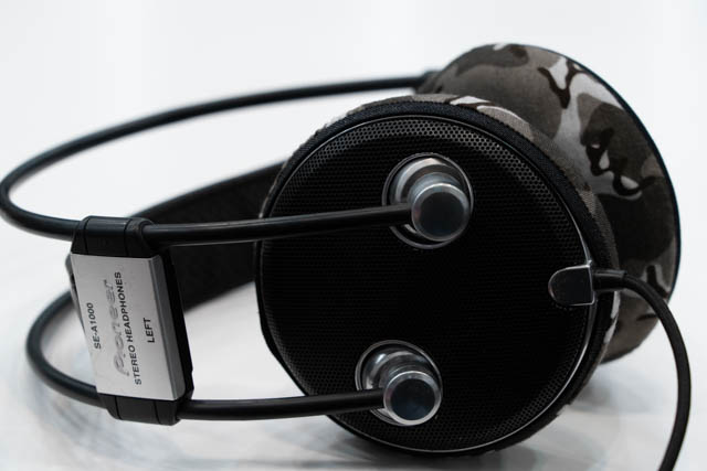 Actual fit test photo 13 of mimimamo Size L Super Stretch Headphone Covers on Pioneer SE-A1000