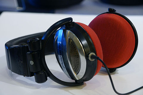Pioneer SE-MJ5 ear pads compatible with mimimamo