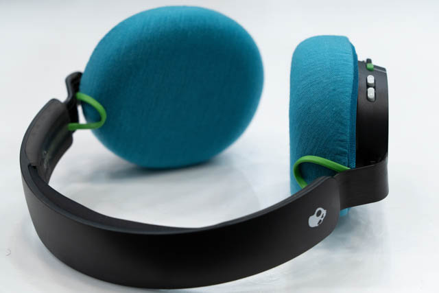 Actual fit test photo 10 of mimimamo Size L Super Stretch Headphone Covers on Skullcandy SLYR PRO