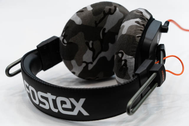 Actual fit test photo 10 of mimimamo Size L Super Stretch Headphone Covers on Fostex T50RPmk3g