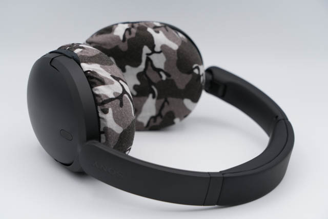 Actual fit test photo 7 of mimimamo Size L Super Stretch Headphone Covers on SONY WH-CH730N
