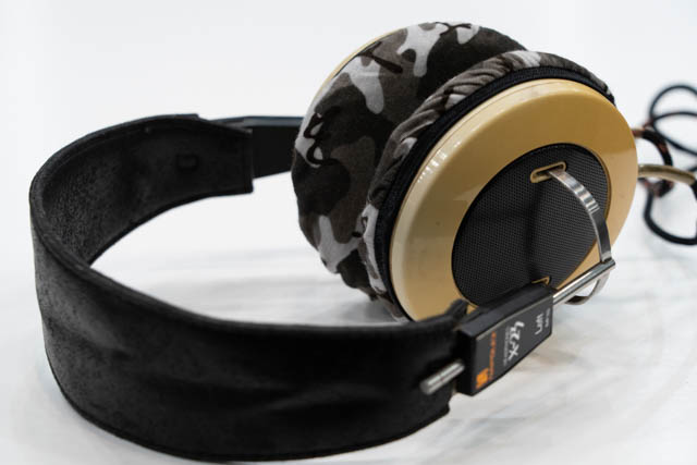 Actual fit test photo 11 of mimimamo Size L Super Stretch Headphone Covers on NAPOLEX X-23