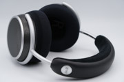 Grell Audio OAE2 のイヤーパッドへの装着例