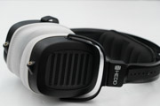 HEDD HEDDPhone Two のイヤーパッドへの装着例