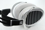 HIFIMAN ANANDA NANO のイヤーパッドへの装着例