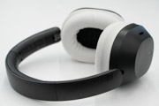 MEE Audio MATRIX CINEMA 3D のイヤーパッドへの装着例