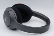 TOZO HT3 のイヤーパッドへの装着例