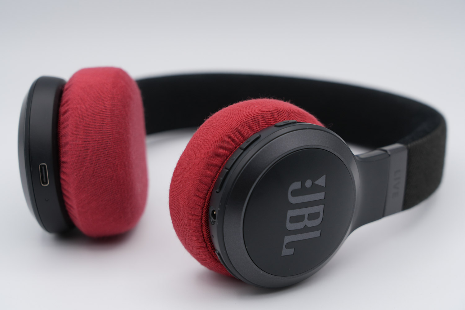 JBL LIVE670NCのイヤーパッドへのmimimamoの対応