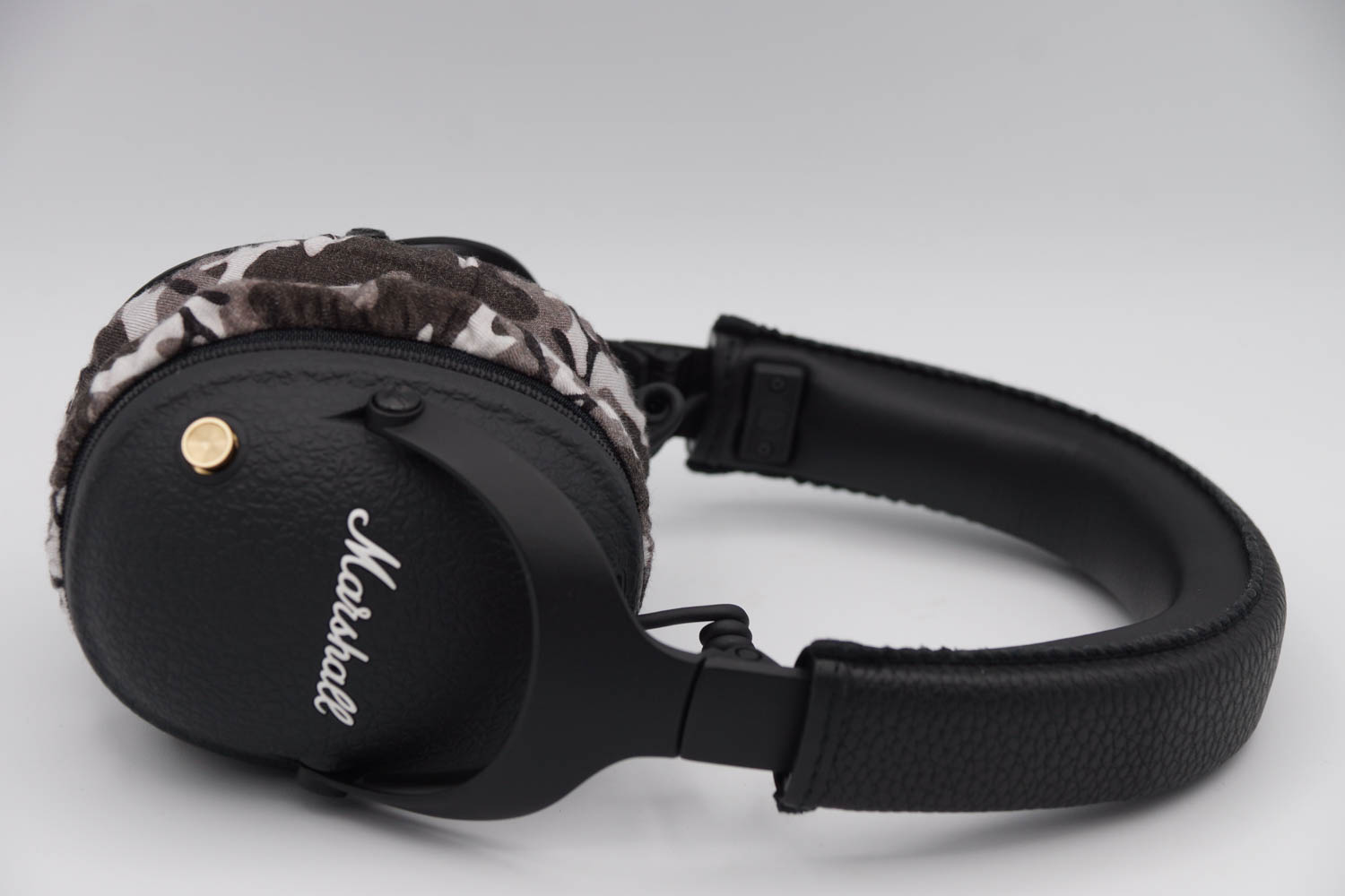 【破損あり】Marshall monitor ii Marshall MONITOR II A.N.C.のイヤーパッドを修理する場合