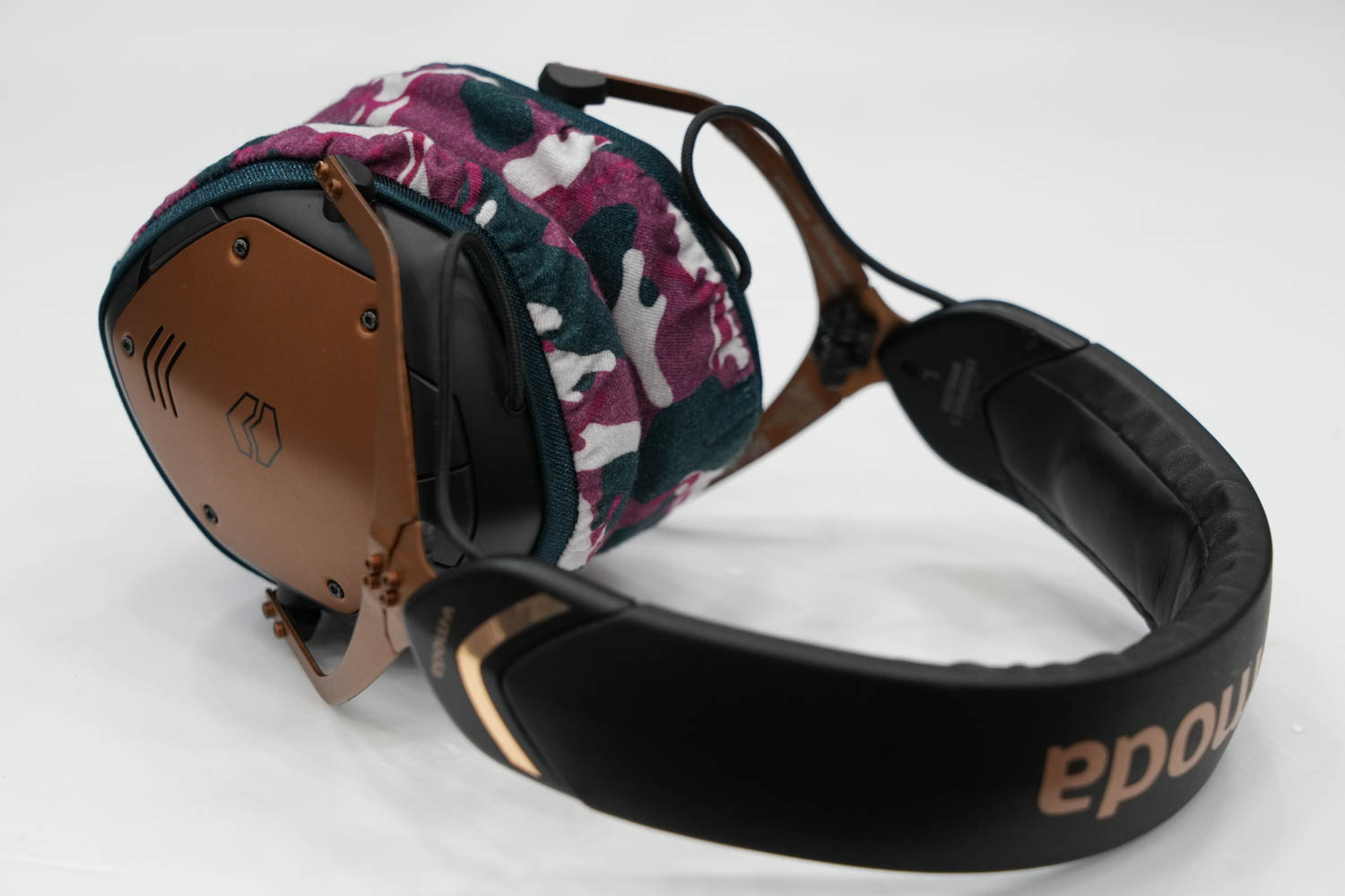 V-moda Crossfade 3 Wireless의 이어패드에 대한 mimimamo의 대응