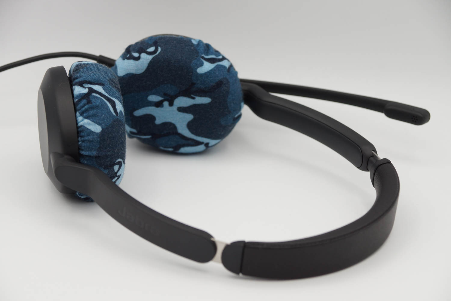 Jabra EVOLVE2 30의 이어패드에 대한 mimimamo의 대응