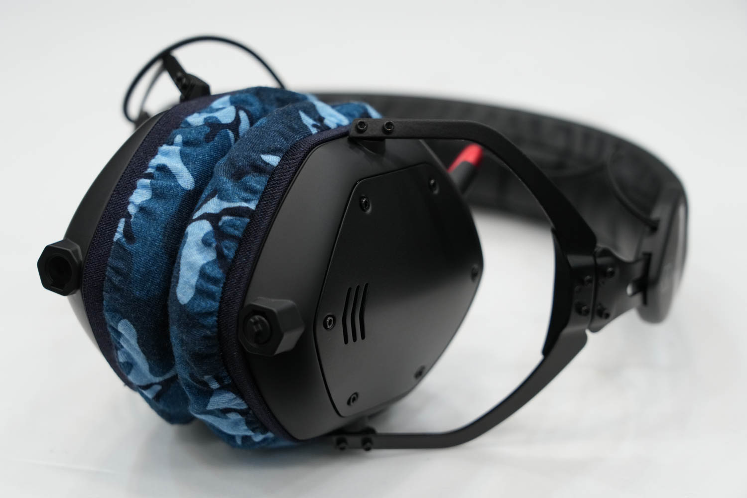 Crossfade M-100 PROのイヤーパッド與mimimamo兼容