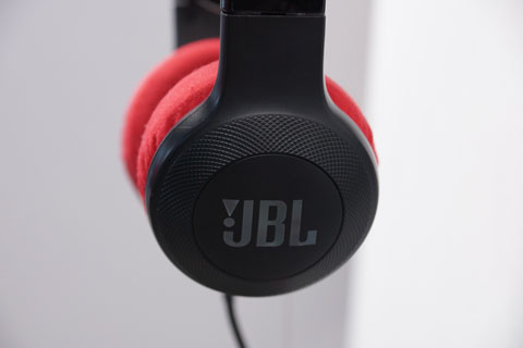 JBL E35のイヤーパッド與mimimamo兼容
