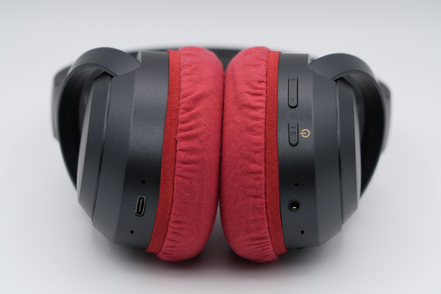 Earaku J137のイヤーパッド與mimimamo兼容