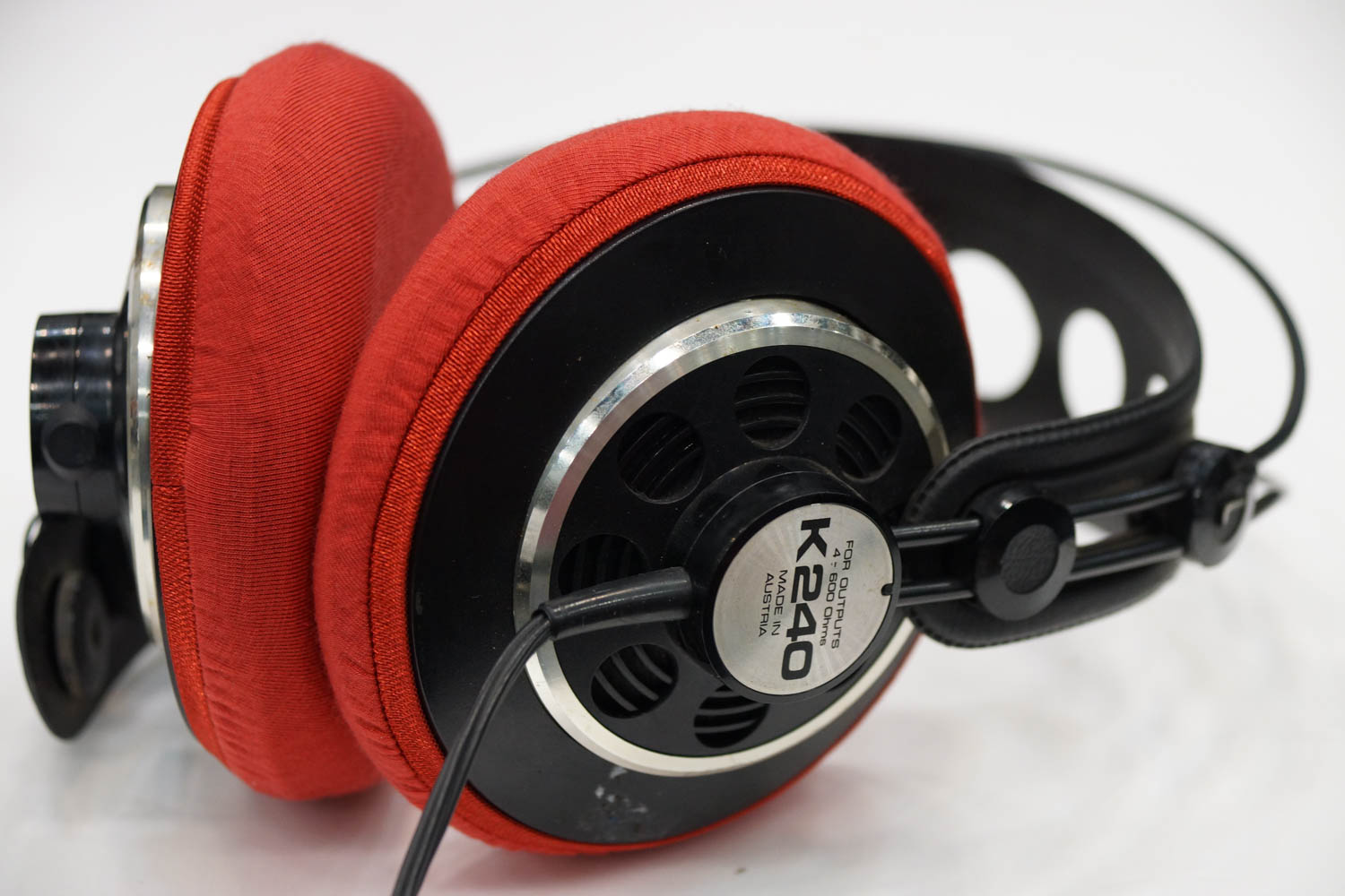 AKG K240 SEXTETTのイヤーパッド與mimimamo兼容
