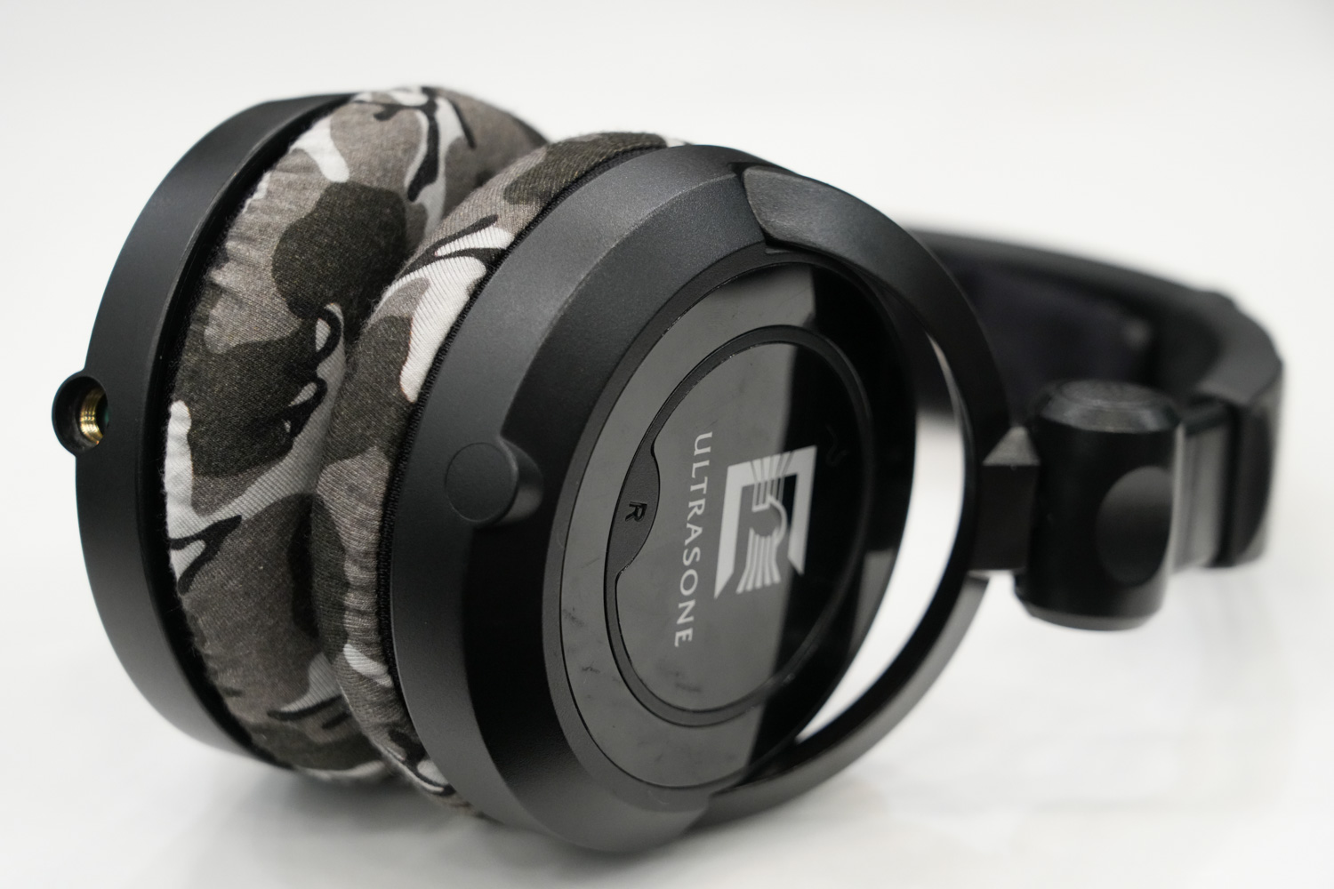 ULTRASONE PRO450のイヤーパッド與mimimamo兼容