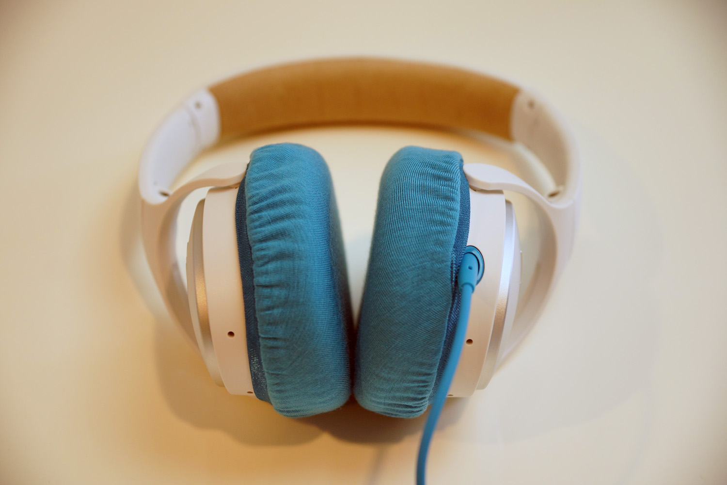 Bose QuietComfort25耳墊的維修和保護：耳機保護套 mimimamo