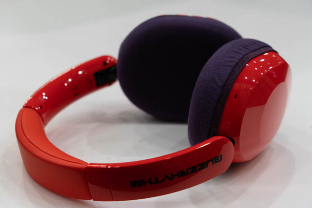 final UX1000 BUZZRHYTHM VERSIONのイヤーパッド與mimimamo兼容